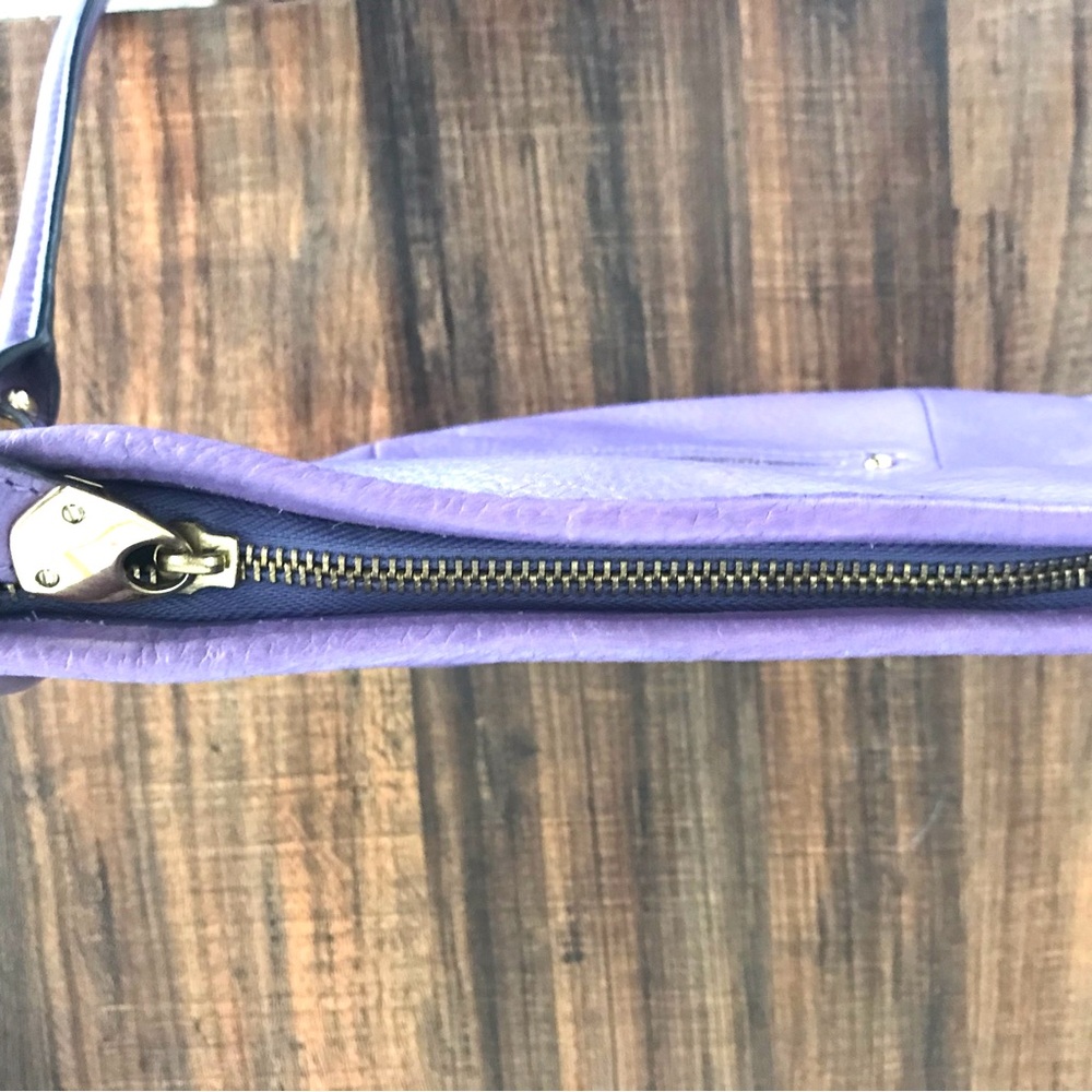 B. Makowsky Purple Gold Chunky Hardware Leather Crossbody - Picture 16 of 16